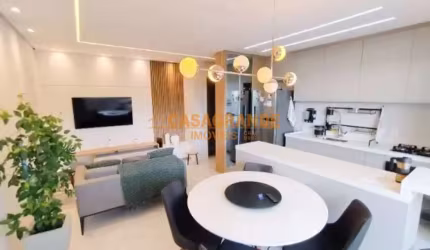 Apartamento com 2 quartos, 64m²- Maranata Vila