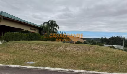Terreno  no  Altos da Quinta  Jardim Torrao de Ouro