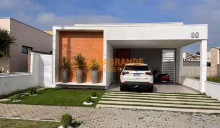 Casa de Condomínio com 3 Quartos à venda, 144m² - Condomínio Bela Vista