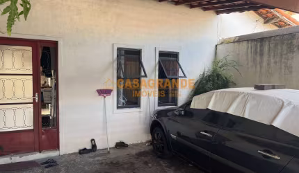 Casa com 2 quartos com 65 metros quadrados na Vila Tesouro, SJCampos