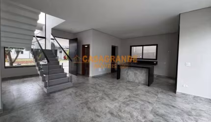 Casa a venda no Condominio Aruanã- Bairro Floresta
