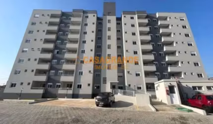 Apartamento com 2 quartos,  Residencial Sol Nascente