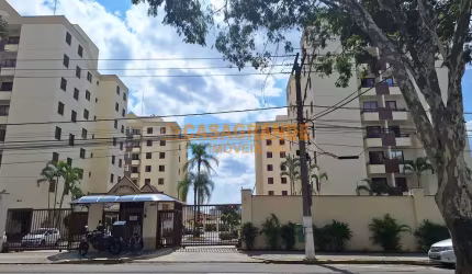 Apartamento 2 dormitórios no Parque Industrial, 62m2 - Todo reformado