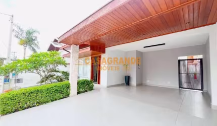 Casa no Condomínio Portal da Serra Urbanova