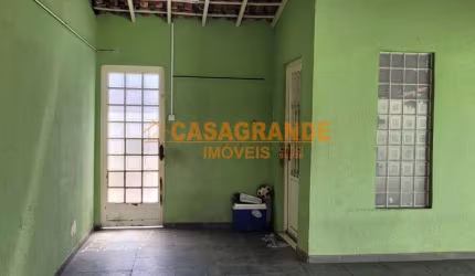 Casa Térrea 3 Quartos - Comercial - c/ Edícula - J. Motorama