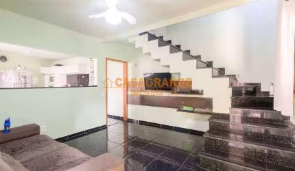 Sobrado com 2 quartos, area gourmet no Righ