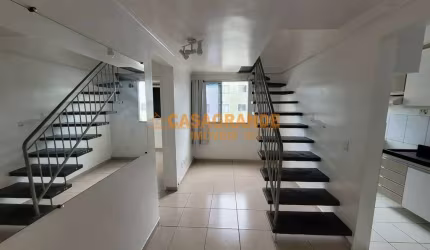 Apartamento  Cobertura Duplex com 02 quartos, 94m² no Monte Castelo, SJC