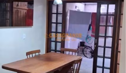 Casa com 3 quartos no Parque dos Ipês