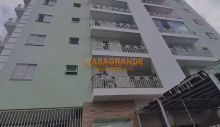 Apartamento com 2 quartos Edificio Flor de Umê