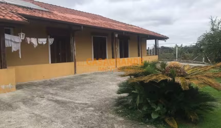 Sítio com Casarão à Venda em Guararema - 4,5 Alqueires