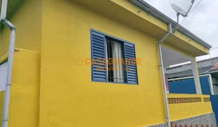 Casa com 3 quartos Vila Paiva