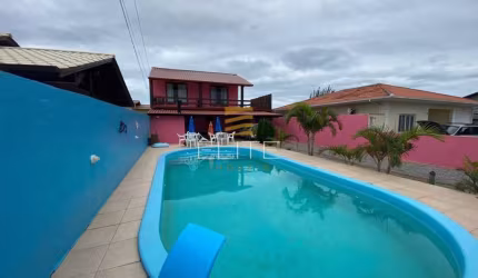 Casa com 06 dormitórios bairro Praia do Sonho - Palhoça / SC