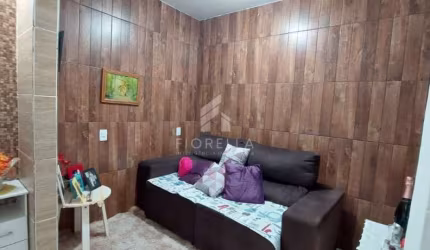 Casa com 06 dormitórios no bairro Campinas em São José/SC