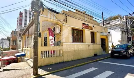 Casa comercial à venda com 06 salas no Centro - Florianópolis/ SC