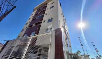 Apartamento à venda com 02 suítes, 02 vagas, em Capoeiras/Florianópolis-SC
