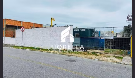 Terreno a venda com 540m² com viabilidade comercial/residencial - Campinas - São José - SC