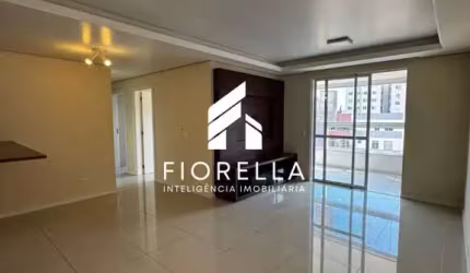 Apartamento a venda com 03 dormitórios com 01 suíte no bairro Praia Comprida - São José
