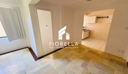 Apartamento com 2 dormitórios 1 suíte no Bairro Coqueiros, Florianópolis-SC!