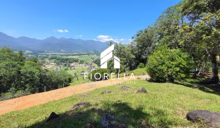 Terreno de 6.620m² na Guarda do Cubatão, em Palhoça/SC.
