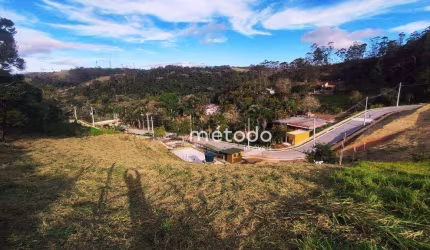 Terreno à venda, 2200 m² por R$ 495.000,00 - Condomínio Residencial Broto da Mata - Guararema/SP