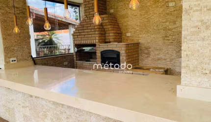 Casa com 3 dormitórios à venda, 300 m² por R$ 1.200.000,00 - Itapema - Guararema/SP