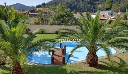 Chácara com 03 casas à venda, 4614 m² por R$ 5.000.000 - Nogueira - Guararema/SP