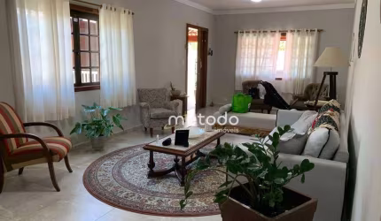 Casa com 4 dormitórios à venda, 327 m² por R$ 1.700.000,00 - Ajuda - Guararema/SP