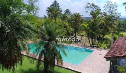 Chácara com 3 dormitórios à venda, 7000 m² por R$ 760.000 - Parque Agrinco - Guararema - SP