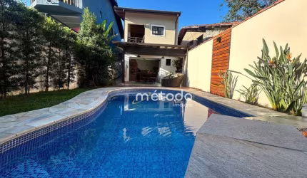 Casa com 3 dormitórios à venda, 180 m² por R$ 1.495.000 - Itapema - Guararema/SP