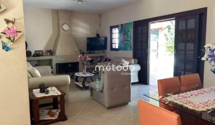 Chácara com 3 dormitórios à venda, 2000 m² por R$ 950.000,00 - Jardim Costão - Santa Branca/SP