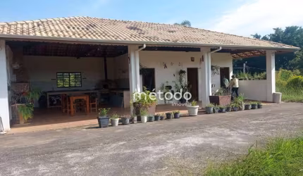 Chácara com 1 dormitório à venda, 4477 m² por R$ 600.000,00 - Parque Agrinco - Guararema/SP