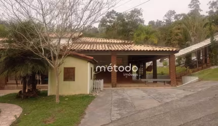 Chácara com 5 dormitórios à venda, 8310 m² por R$ 1.400.000,00 - Paião - Guararema/SP