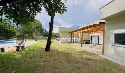 Sítio com 3 dormitórios à venda, 20854 m² por R$ 2.800.000,00 - Freguesia da Escada - Guararema/SP
