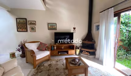 Casa com 2 dormitórios à venda, 185 m² por R$ 950.000 - Centro - Guararema/SP