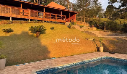 Casa com 3 dormitórios à venda, 130 m² por R$ 1.190.000 - Condomínio Residencial Alpes de Guararema - Guararema/SP