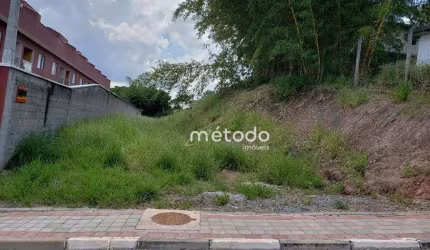 Terreno à venda, 1740 m² por R$ 650.000 - Centro - Guararema - SP