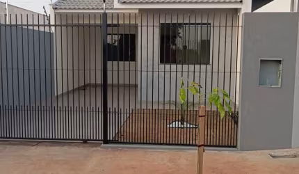 Casa com 3 quartos no Jardim Aurora