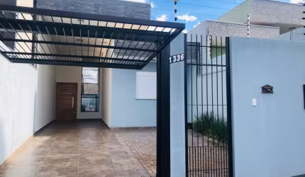 Casa com Piscina no Jardim Alvorada