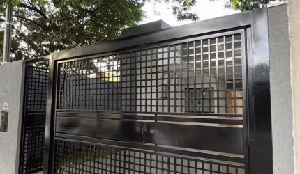 Casa com suite no Jardim Champagnat