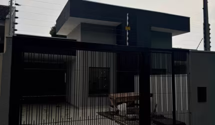 Casa no Jardim Tarumã com suíte