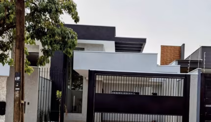 Casa no Jardim Champagnat