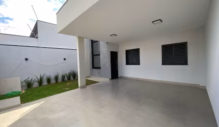 Casa no Jardim Monte Rey