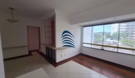 Apartamento 3/4 sendo 1 suíte no Cidade Jardim, com 85m2, 3 banheiros, 01 vaga de garagem, armários