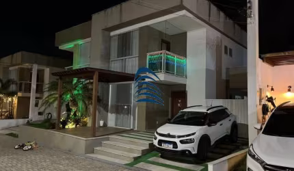 Casa Duplex de Cond. Fechado em Abrantes  3/4 com suíte ( piso superior), 120m2 de área construída, Nascente