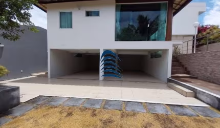 Oportunidade Casa com 04 suítes Condomínio Fechado Em Busca Vida.