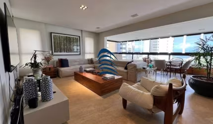 Excelente apartamento no Morro do Gato, Torre Única, 1 por andar, 25 pavimentos, Portaria 24 horas.