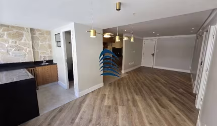 Apartamento 2 suítes Alphaville I, nascente, andar intermediário, 68m2, com 2 banheiros, reformado, lavabo, varanda integrada, 2 vagas de garagem.  Pi