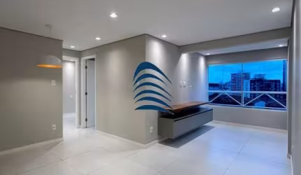 Excelente apartamento no 3º andar Escada  do Edf. MARES DE ALAH , 2/4 com suíte em Jardim Armação, 100% REFORMADO.