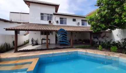 Casa em condomínio Vilas do Atlântico