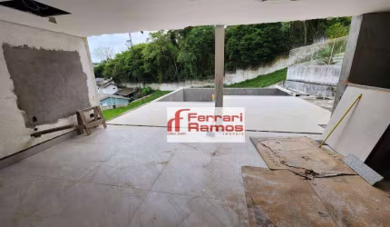 Casa com 5 dormitórios à venda, 500 m² por R$ 3.500.000,00 - Perová - Arujá/SP
